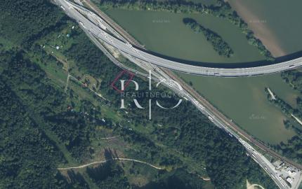 Na predaj rekreačný pozemok o výmere 2310 m2 v k.ú. Strážov, obec Žilina