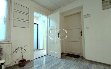 POSLEDNÝ voľný- Prenájom PRIESTORU v centre mesta Kežmarok