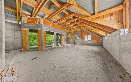 Na predaj Apartmánový dom v Trenčianskych Tepliciach,Trenčín