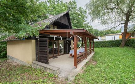 Na predaj rodinná chata v kúpeľoch Byšta, okr. Trebišov