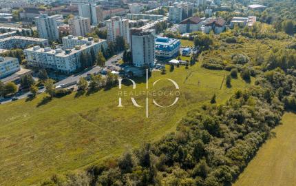 Na predaj stavebný pozemok - 5396 m2 - Žiar nad Hronom