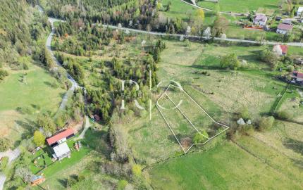 Na predaj dva investičné pozemky v obci Oščadnica, Čadca