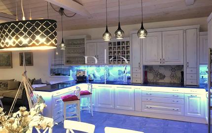 Na predaj EXKLUZÍVNA Vila v lokalite Veľký Slavkov