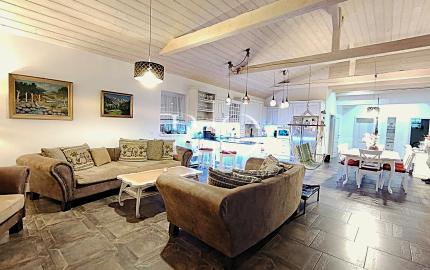 Na predaj EXKLUZÍVNA Vila v lokalite Veľký Slavkov