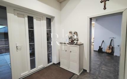 Na predaj EXKLUZÍVNA Vila v lokalite Veľký Slavkov