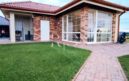 Na predaj EXKLUZÍVNA Vila v lokalite Veľký Slavkov