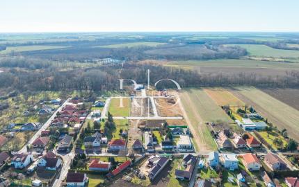 Predaj stavebný pozemok  v novej časti  obce Hrubý Šúr-Senec