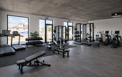 Polyfunkčná budova na prenájom + parkovanie, Prešov