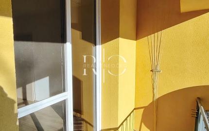 REZERVOVANÝ, predaj, 3 izbový byt s logiou,, Poprad-Západ