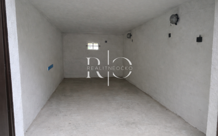 Garáž na predaj, Uhlisko - Banská Bystrica