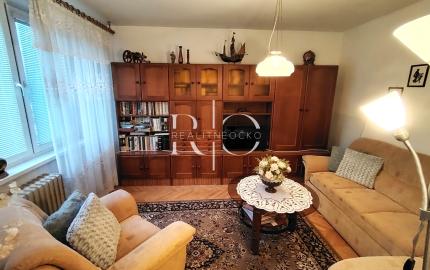 REZERVOVANÝ, najlepšie riešený 3 izbový byt, Poprad-Západ