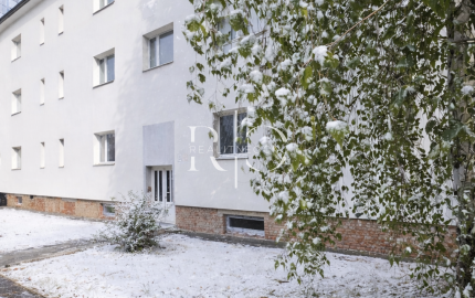 Na predaj budova s parkovaním v srdci Banskej Bystrice