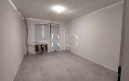 2 izbový byt s balkónom na predaj, Poprad- Juh III.