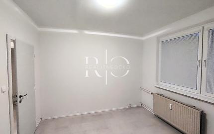 2 izbový byt s balkónom na predaj, Poprad- Juh III.