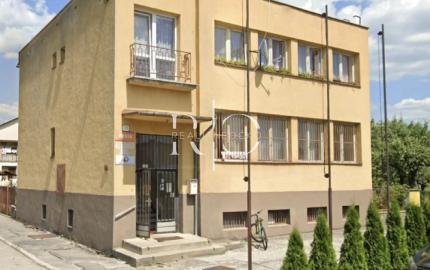 Na predaj polyfunkčná budova Svinná - okr.Trenčín