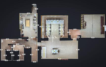 Na predaj   RD  s polyfunkciou, - okr. Zvolen