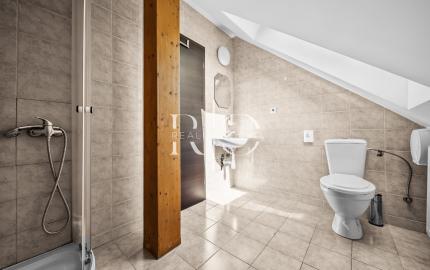 Na predaj   RD  s polyfunkciou, - okr. Zvolen