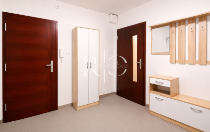Na predaj - jedinečný 3izb byt, Banská Bystrica - Sásová