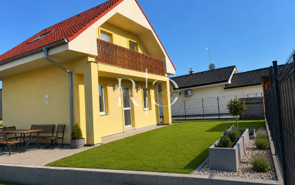 Na predaj rodiiný dom, dvojgaráž, garsónka- Sereď, Galanta