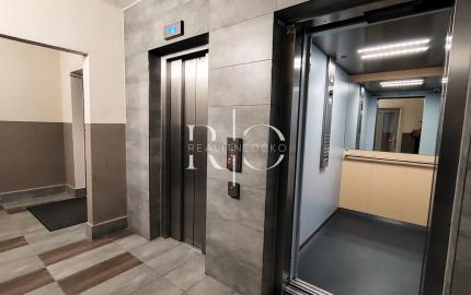 REZERVOVANÝ, na predaj, 1 izbový byt,  Poprad- Juh 3