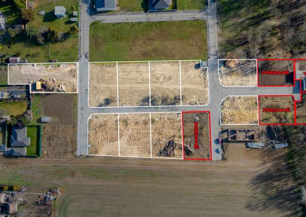 Predaj stavebný pozemok  v novej časti  obce Hrubý Šúr-Senec