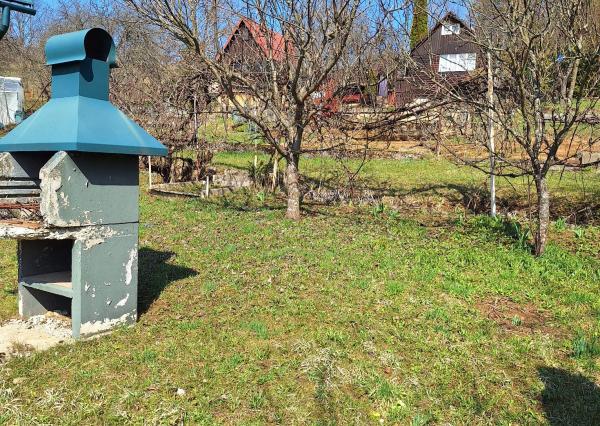 Na predaj Záhrada s chatkou ,  Banská Bystrica! 🌿🏡