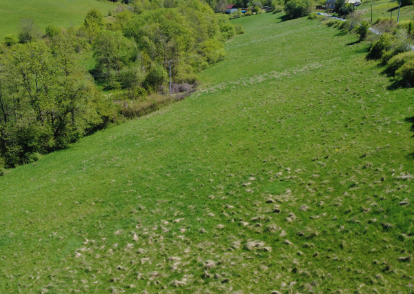 Na predaj:  pozemok v obci Stožok – časť Vyletelovci