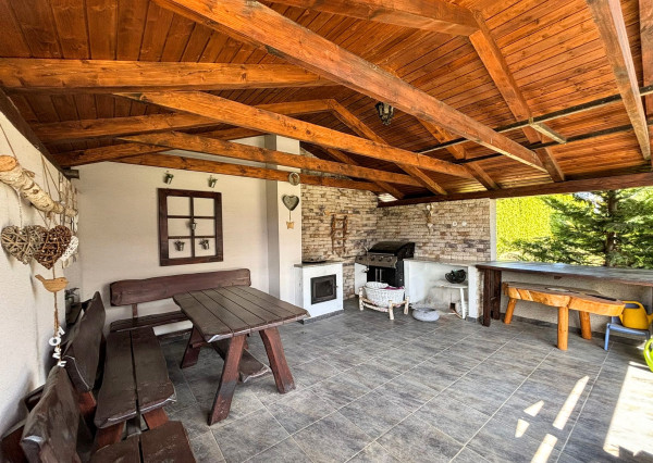 Na predaj rodinný dom s bazénom v lokalite Spišský Štvrtok