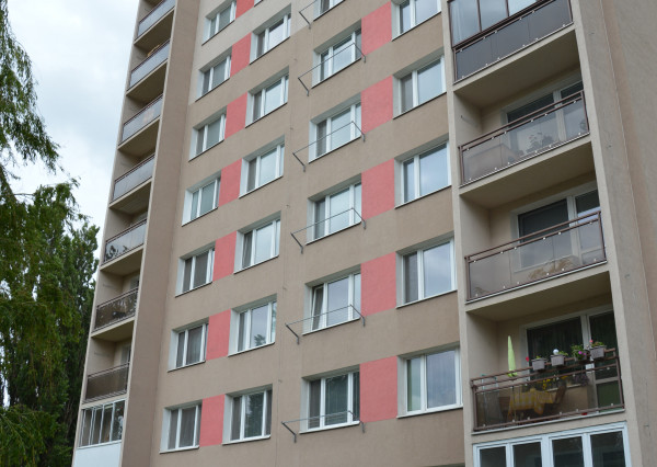 Na predaj 2-izbový byt s balkonom a pivnicou Košice