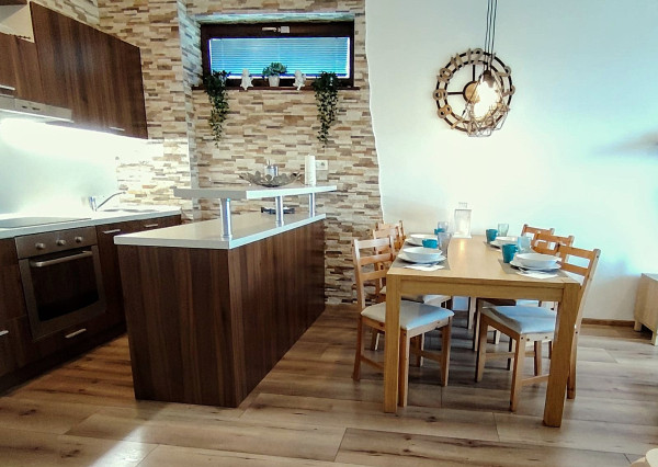 Zľava 10.000 ! predaj, 3 izbový  zariadený Byt , Vysoké Tatry