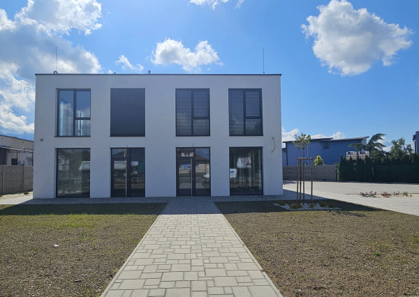 Na prenájom 2x 2izb byt a kancelária, Prešov