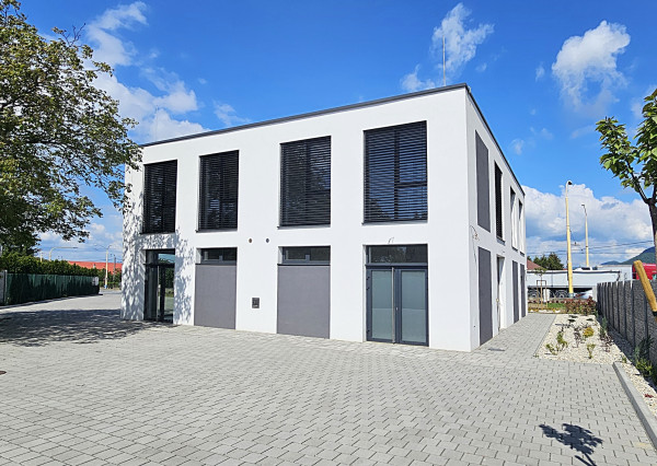 Na prenájom 2x 2izb byt a kancelária, Prešov