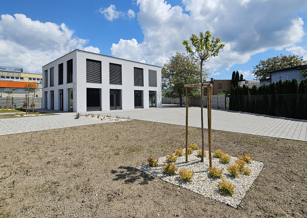 Na prenájom 2x 2izb byt a kancelária, Prešov