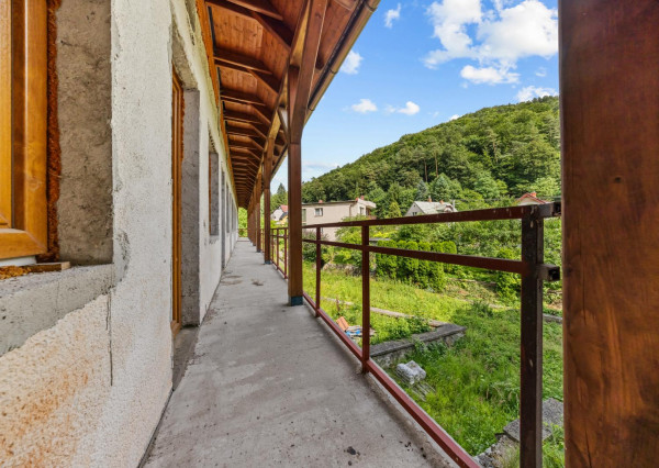 Na predaj Apartmánový dom v Trenčianskych Tepliciach,Trenčín