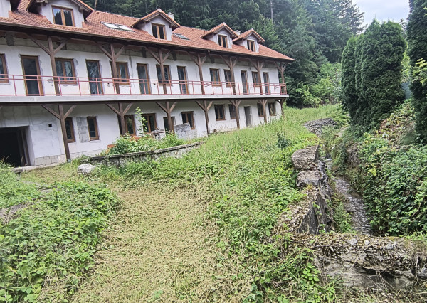 Na predaj Apartmánový dom v Trenčianskych Tepliciach,Trenčín