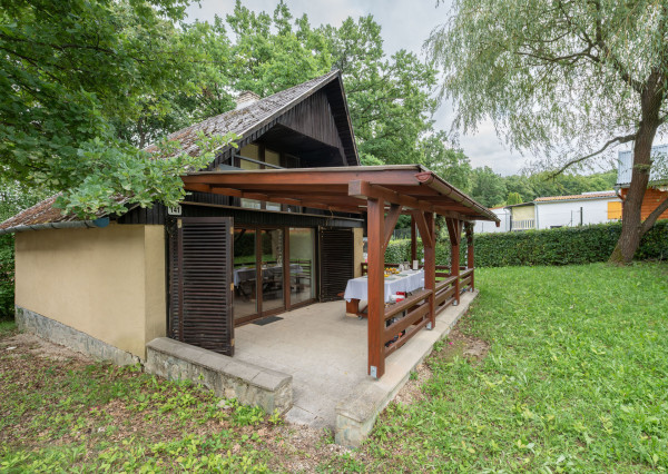 Na predaj rodinná chata v kúpeľoch Byšta, okr. Trebišov