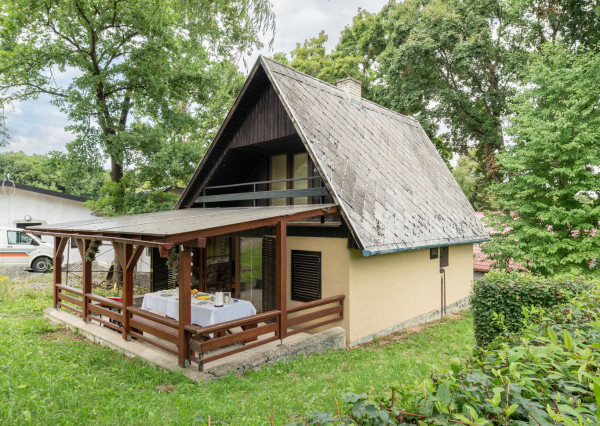 Na predaj rodinná chata v kúpeľoch Byšta, okr. Trebišov