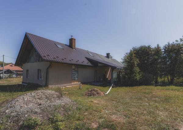 Na predaj krásny dom s pozemkom v obci Želmanovce