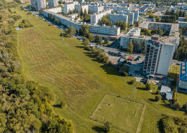 Na predaj stavebný pozemok - 5396 m2 - Žiar nad Hronom