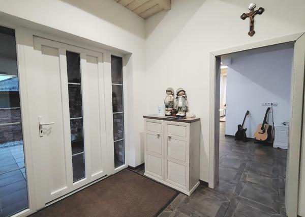 Na predaj EXKLUZÍVNA Vila v lokalite Veľký Slavkov