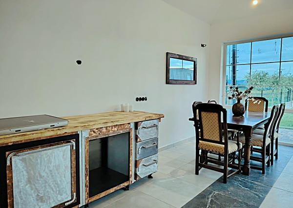 Na predaj EXKLUZÍVNA Vila v lokalite Veľký Slavkov