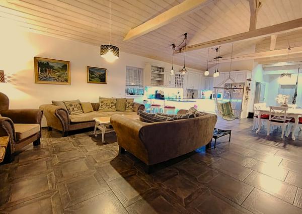 Na predaj EXKLUZÍVNA Vila v lokalite Veľký Slavkov