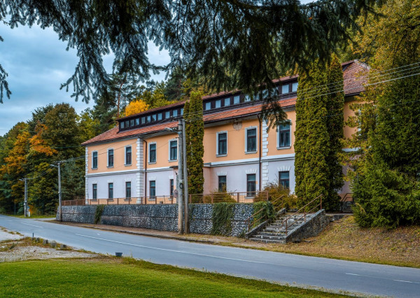 Na predaj jedinečný Hotel v kúpeľoch Rožňava