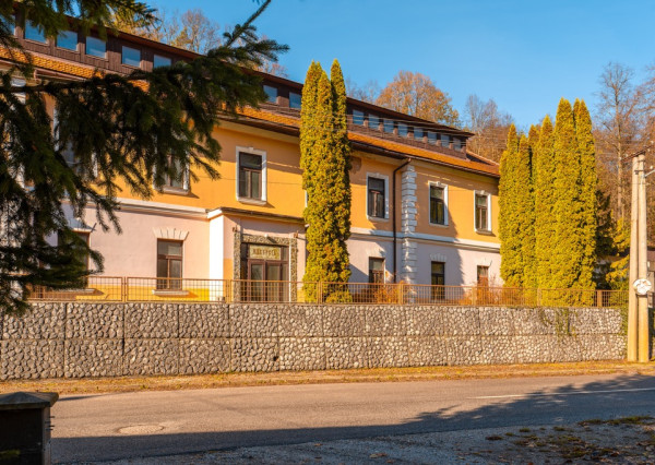 Na predaj jedinečný Hotel v kúpeľoch Rožňava