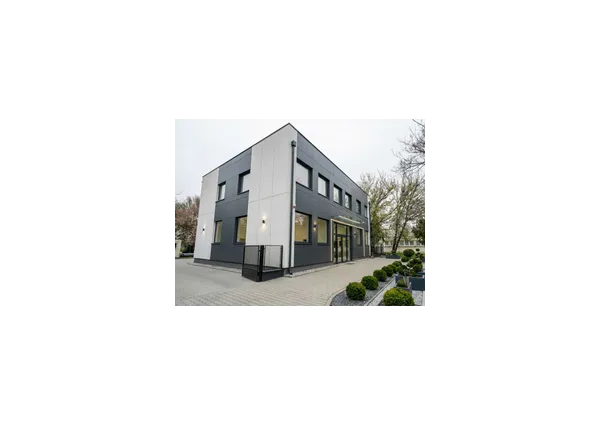 Na predaj samostatne stojaca budova - Čiližská Radvaň