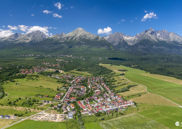 Hľadáme pozemok, Nová Lesná a okolie, ponúknite !