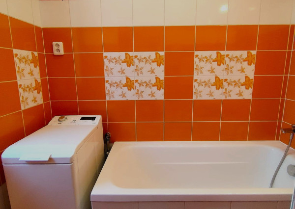 REZERVOVANÝ, predaj, 3 izbový byt s logiou,, Poprad-Západ