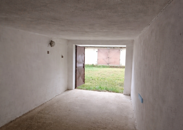 Garáž na predaj, Uhlisko - Banská Bystrica