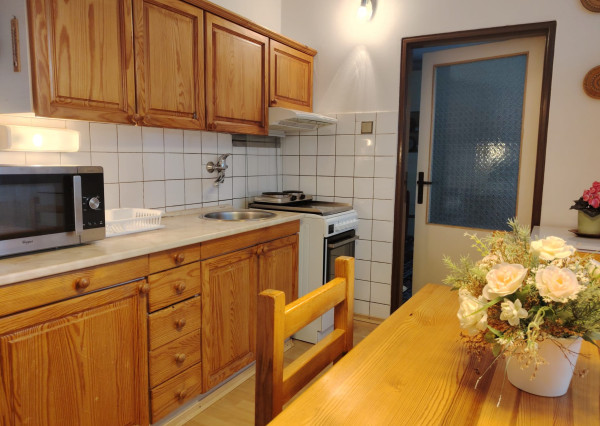 REZERVOVANÝ, najlepšie riešený 3 izbový byt, Poprad-Západ