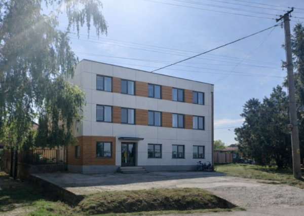 Na predaj polyfunkčná budova Bučany - okr.Trnava